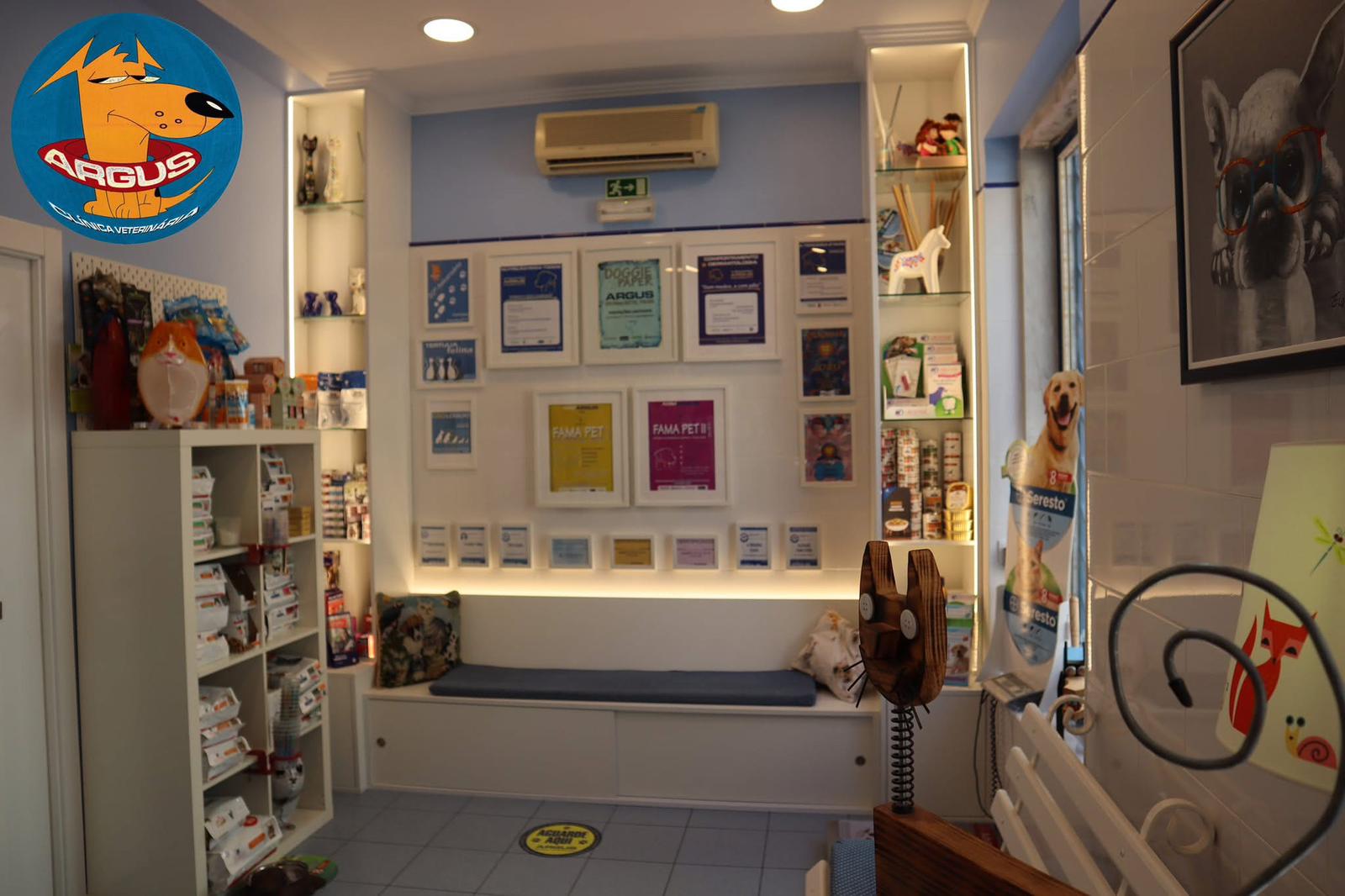 Interior da Argus Clínica Veterinária